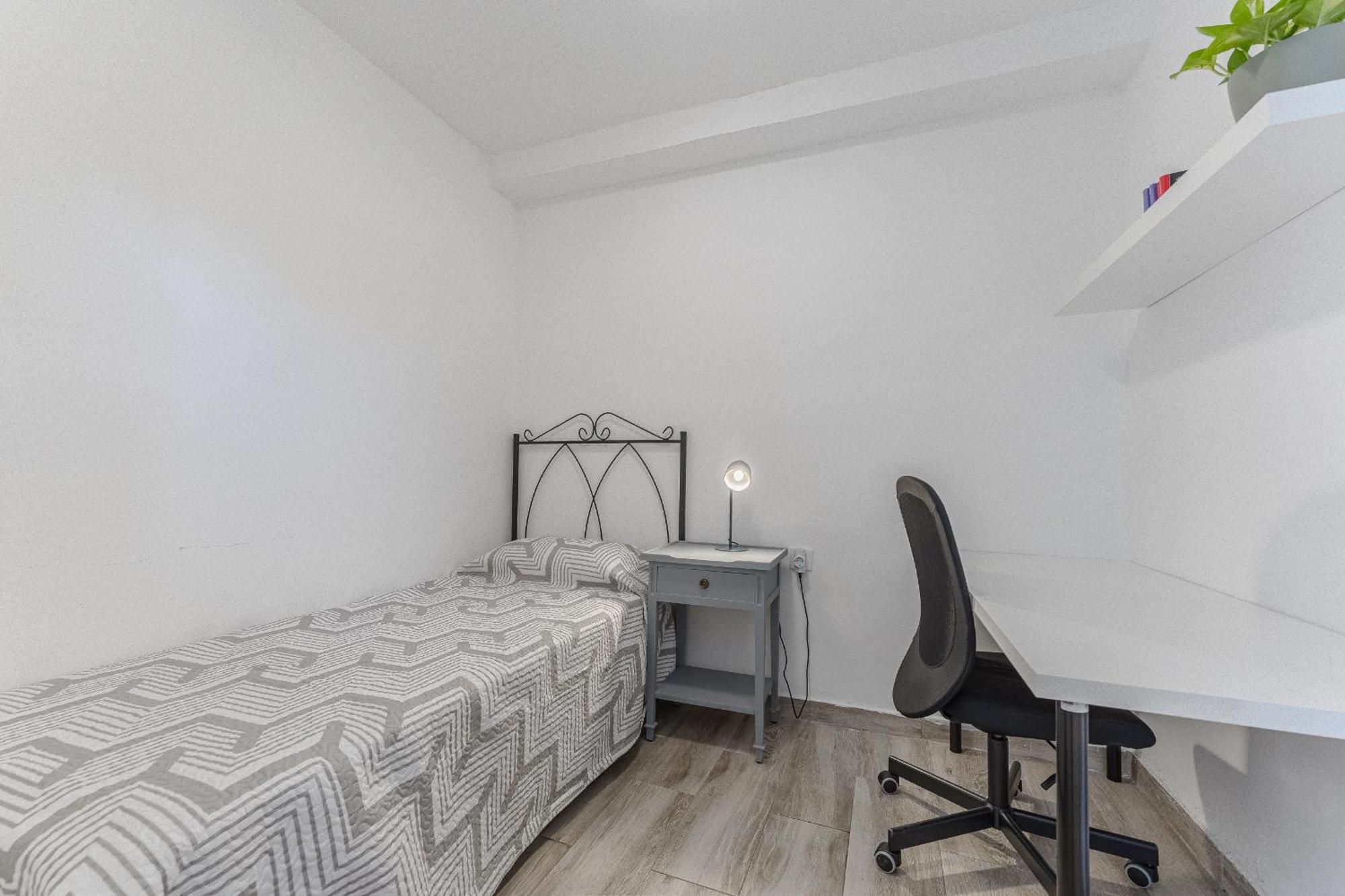 Primavera Tranquil Retreat 2-Bedroom Apartment With Balcony, Garden View & Fiber Wifi Arona  Extérieur photo